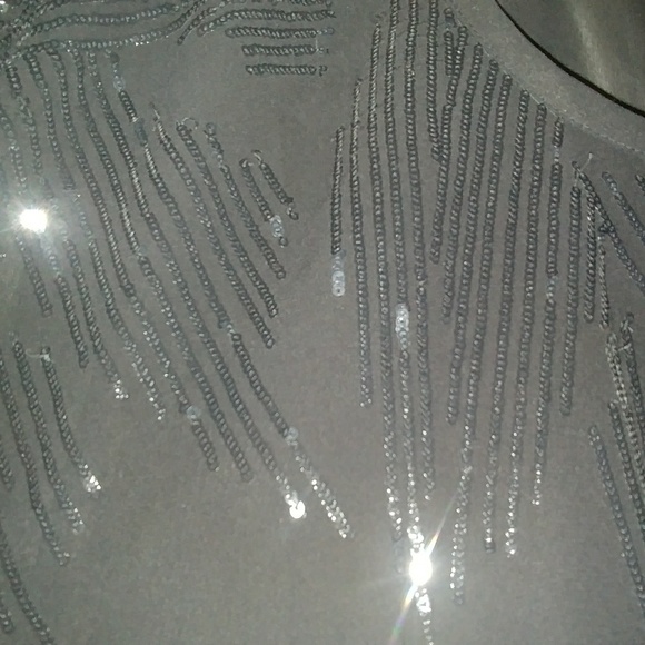 Sheer sequined blouse with bottom band - Picture 2 of 5